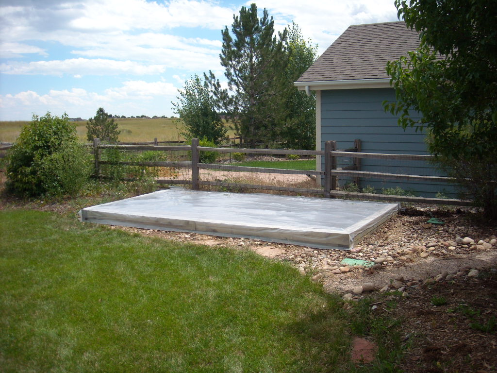 How to Get Rid of Grass Without Digging