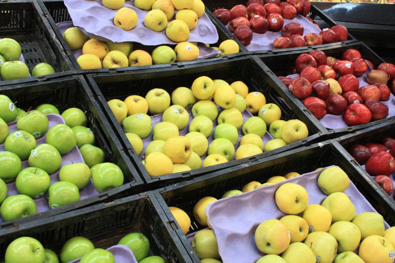 how to store apples long term at home