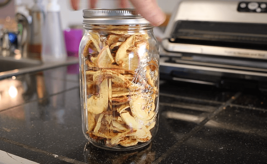 How to Store Dehydrated Apples