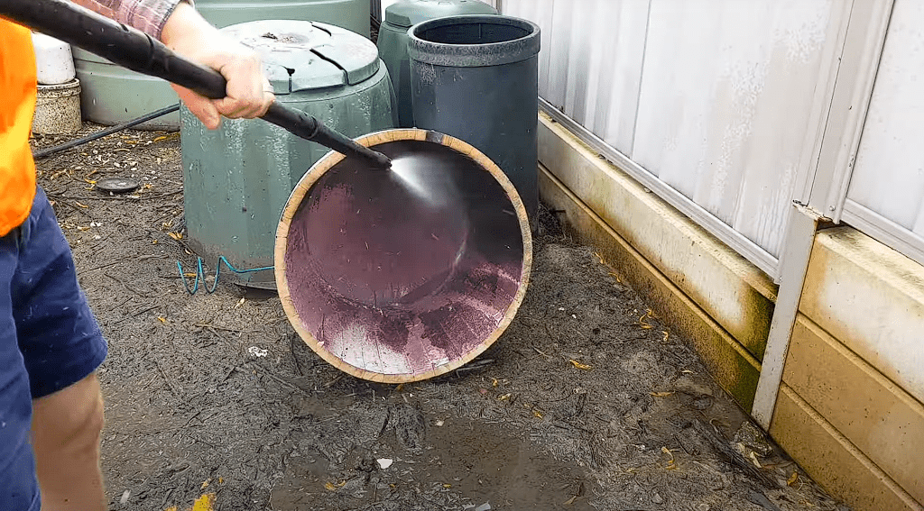 How to Store Apples in a Barrel