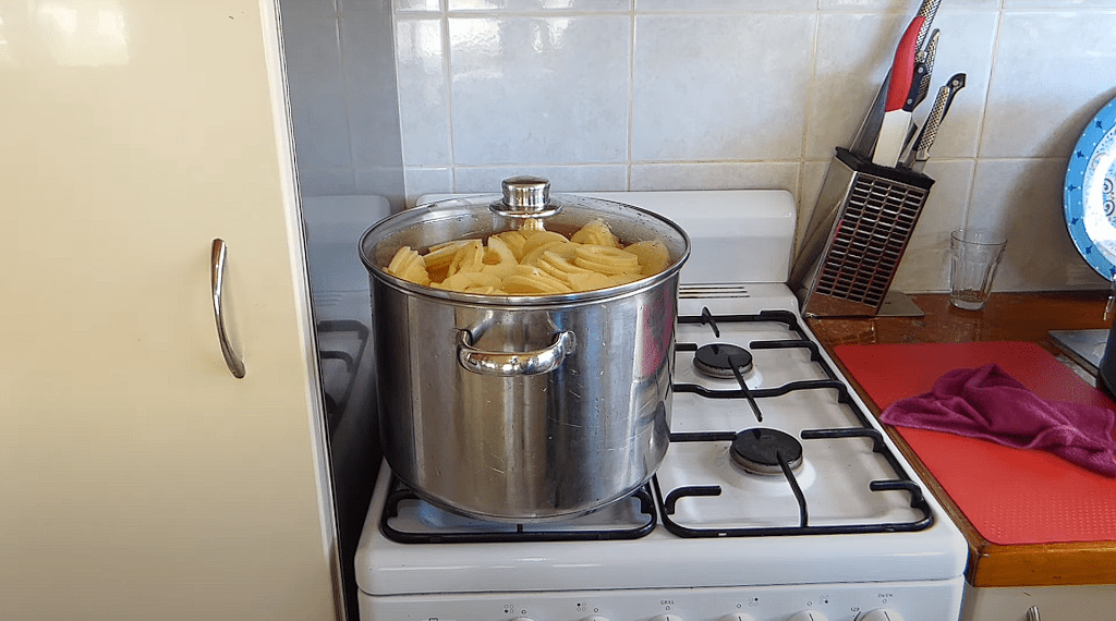How To Preserve Apples In Jars