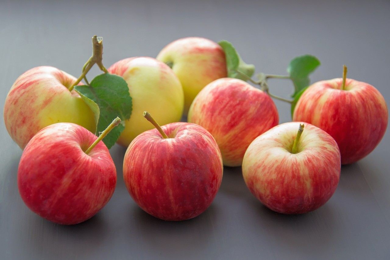 Storing Apples In Cardboard Boxes